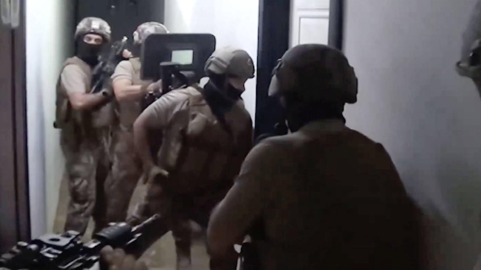 16 ilde operasyonu: 2 ton 294 kilogram uyuşturucu madde ele geçirildi, 40 kişi tutuklandı