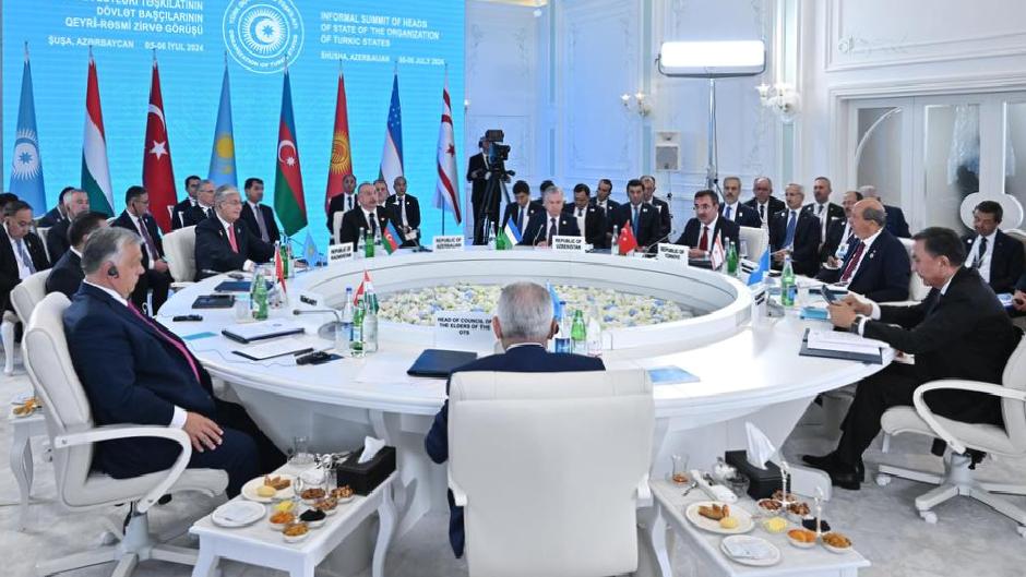AB’den “Türk Zirvesi”ne katılan Orban’a tepki