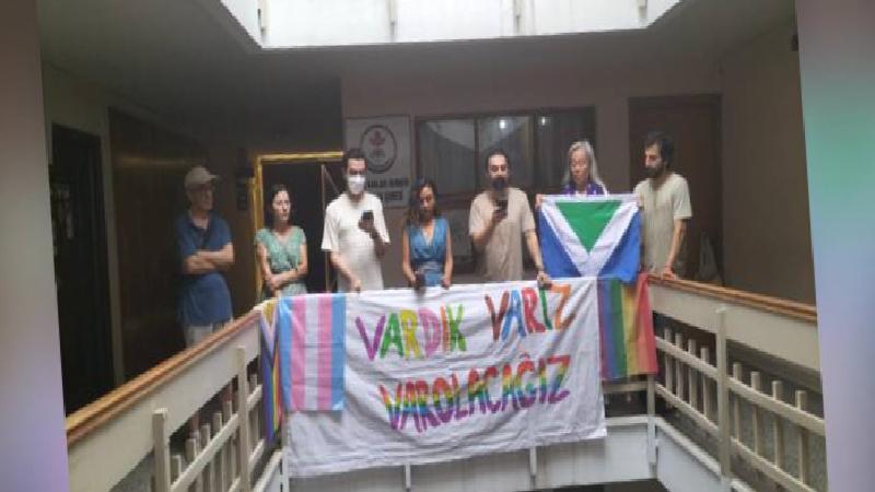 Antalya Valiliği’nin Onur Ayı etkinliklerini yasaklama kararına İHD’den tepki: Kararı tanımıyoruz