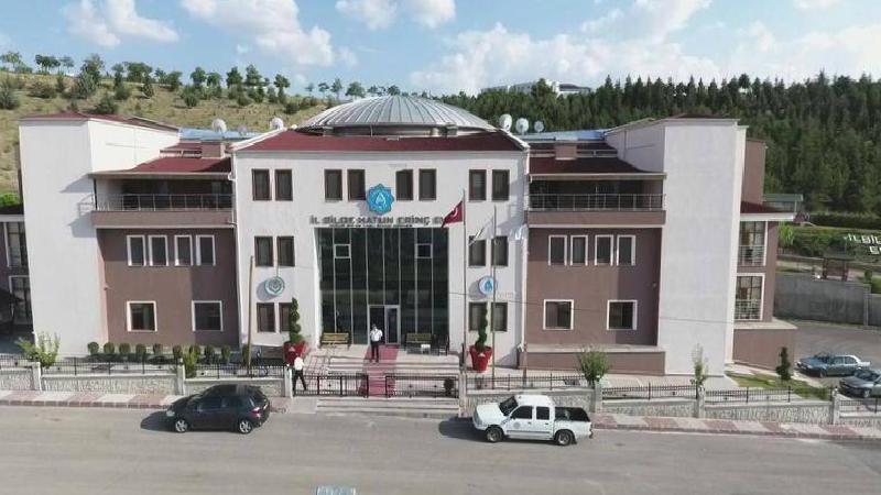 Bahçeli, Etimesgut Huzurevi’nin işletmesini CHP’li belediyeden aldı