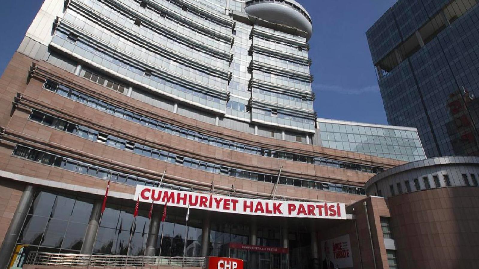 CHP’de parti yönetiminde yaşanan değişim, partinin Genel Merkez binasına da sıçradı