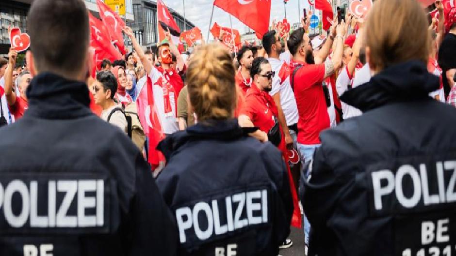 EURO 2024: Türkiye-Hollanda maçı sonrası 64 soruşturma