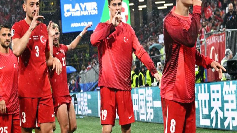 Futbol sahalarında milliyetçiliğin önüne neden geçilemiyor?