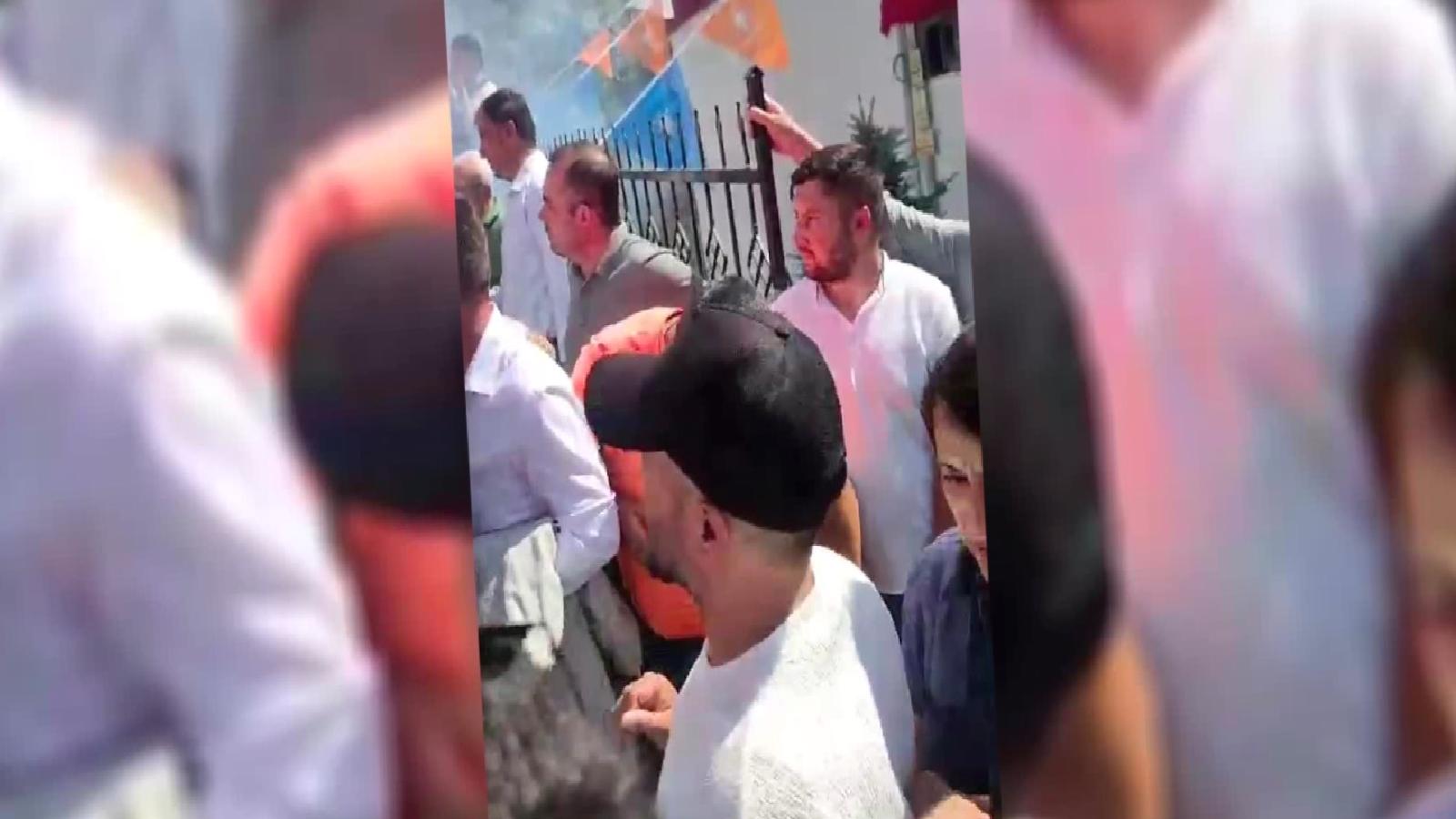 Konut Yapı Kooperatifleri Mağdurlarından AKP’li Elitaş’a: Külliye’nin önünde kendimizi yakınca mı bizi duyacaksın?