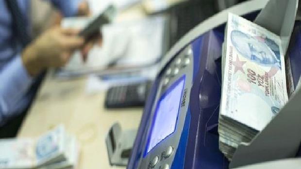 Tüketici ve ticari kredi büyümesi Temmuz’a zayıf başladı