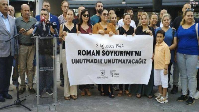 “2. Dünya Savaşının unutulmuş kurbanları” Romanlar, katliamın 44. yılında anıldı