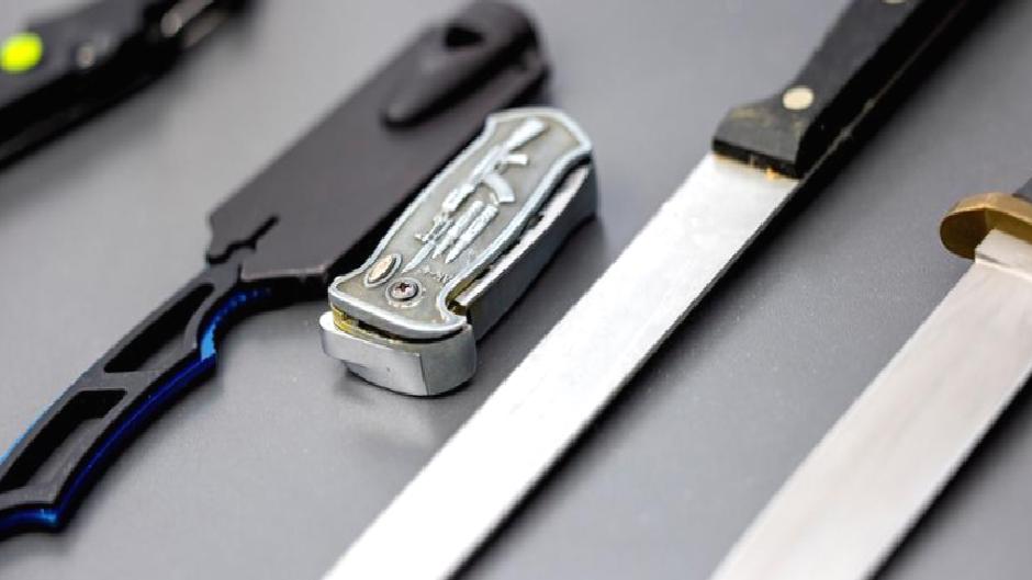 Almanya’da bıçak taşımaya sert düzenleme yolda