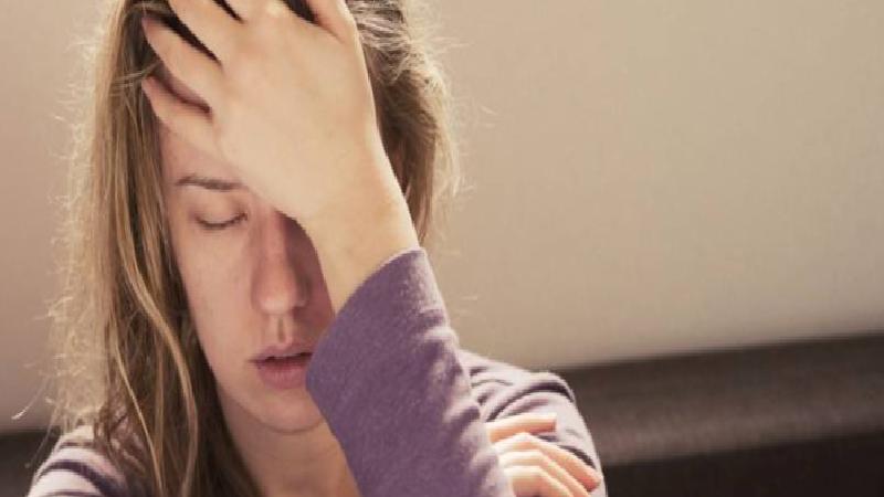 Uzmanlar uyarıyor: Gençler yeterli destek almadan gelecek kaygısıyla bire bir bırakılıyor