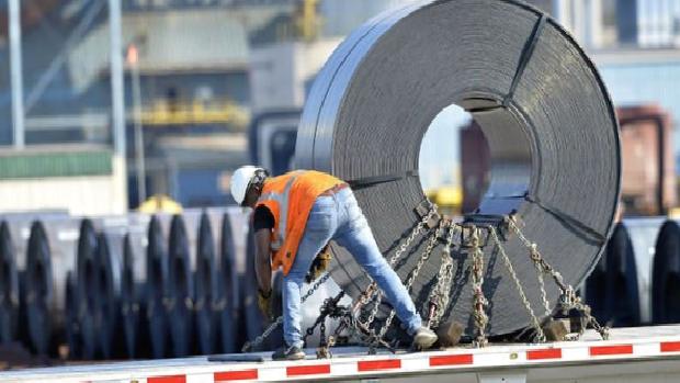 ABD seçmeni Trump’ın tarife planını destekliyor