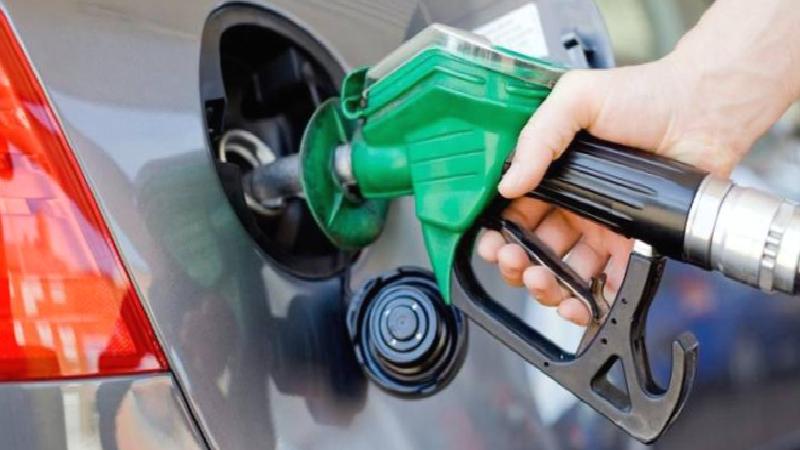 Akaryakıta indirim geliyor: Güncel benzin ve motorin fiyatları
