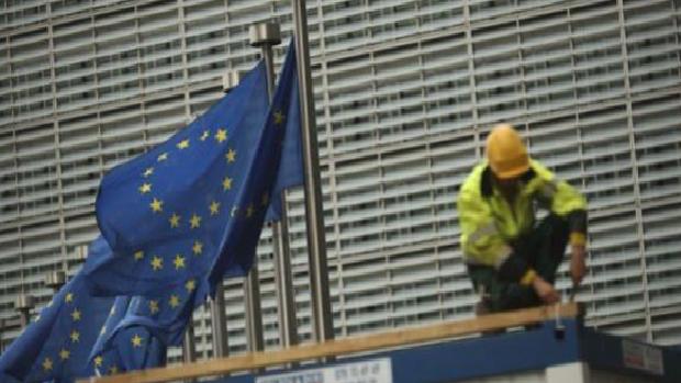 Euro Bölgesi’nde imalat PMI beklentilerin üzerinde