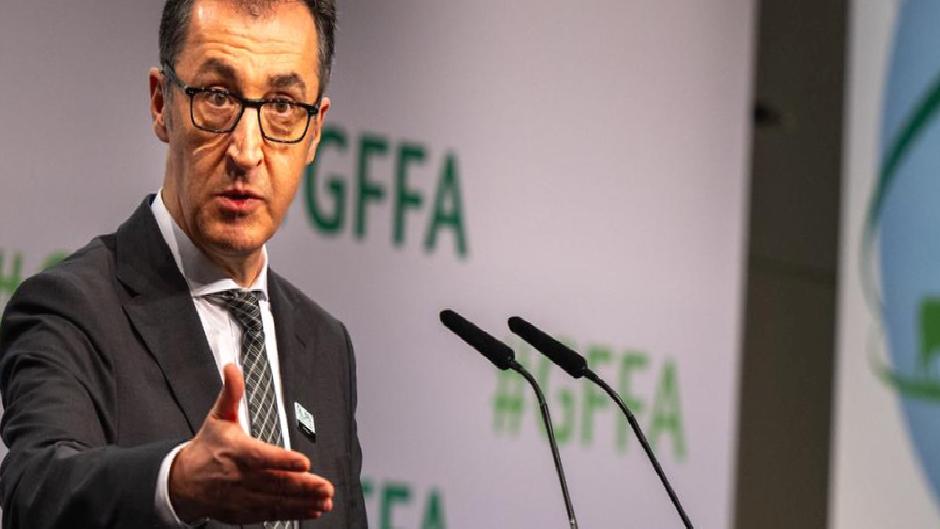 Cem Özdemir Baden-Württemberg eyalet başbakanlığına aday