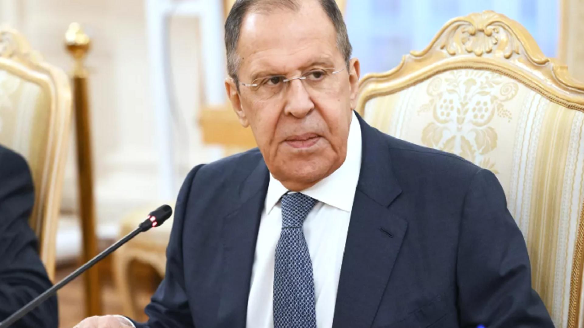 Lavrov: ABD’nin yeni yönetimi Ukrayna’daki durumu kontrol etme çabalarını sürdürecek