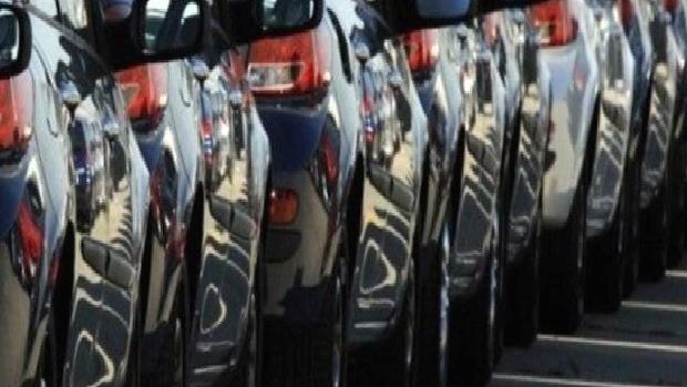Otomotiv pazarı Ekim’de de daraldı