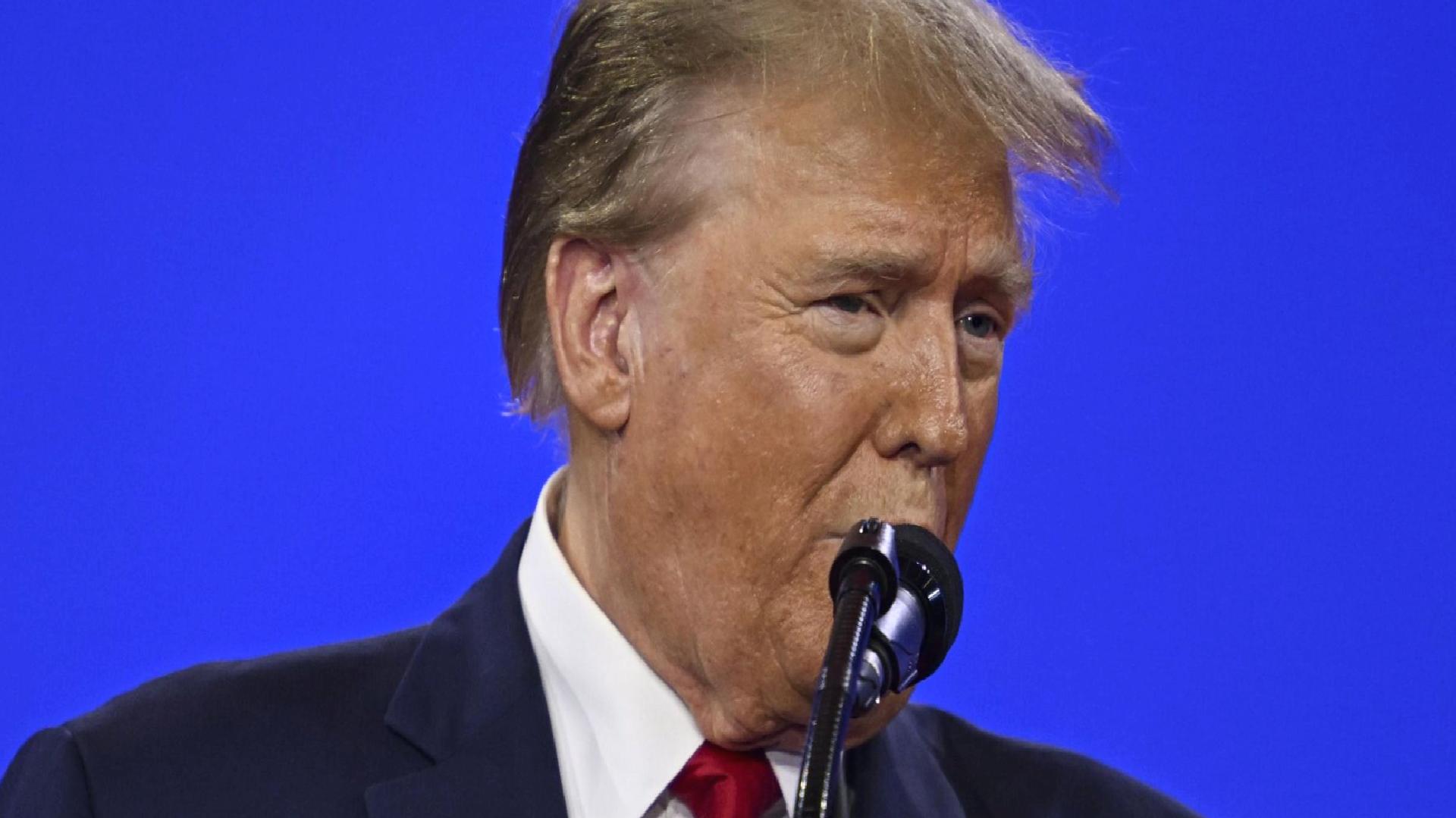 Trump, Meksika ve Kanada’yı uyuşturucu kaçakçılığına yüzde 25 vergi uygulamakla tehdit etti