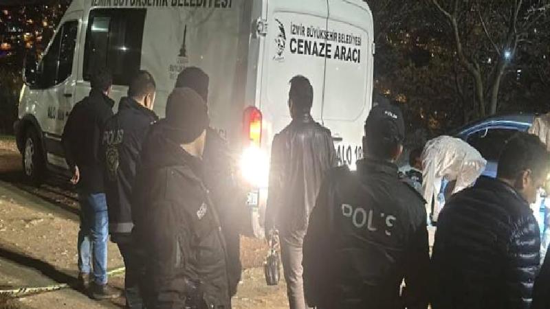 Araçta tartıştığı arkadaşını bıçaklayarak öldürdü