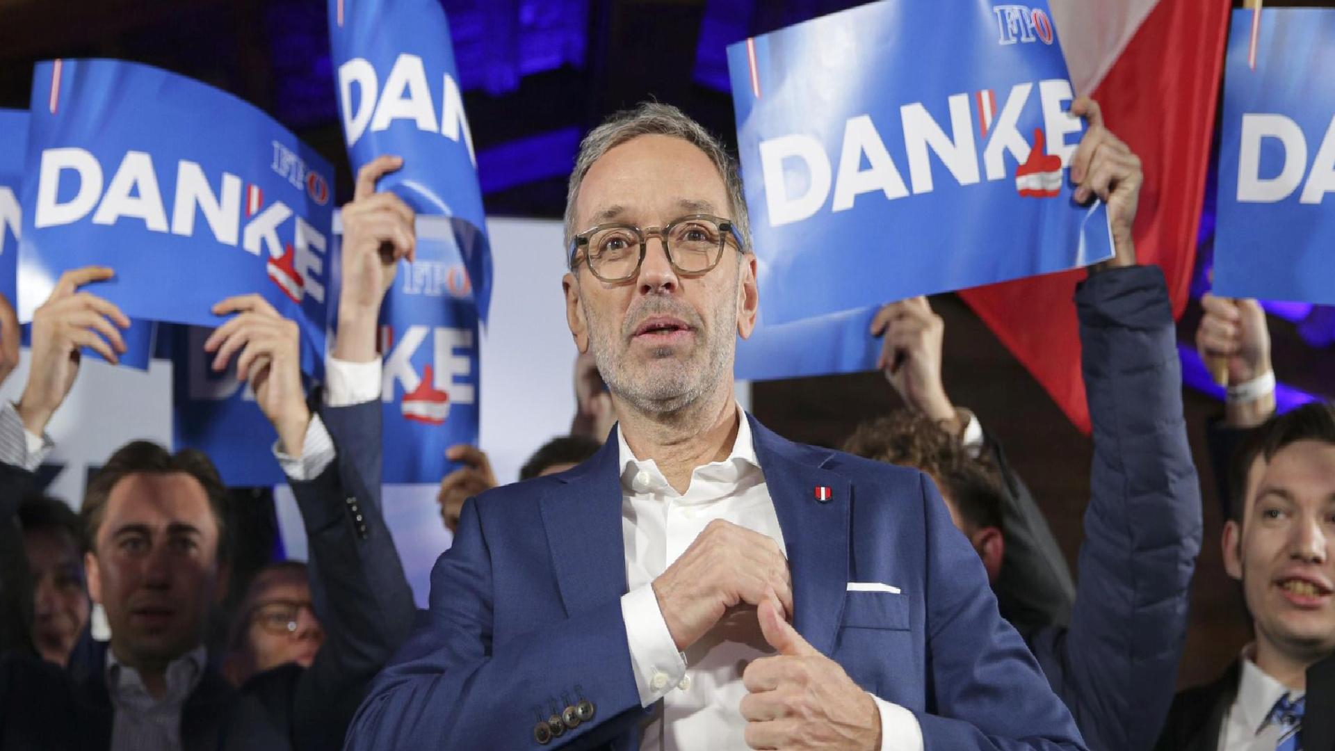 Avusturya Cumhurbaşkanı, en fazla oyu alan partiyle koasliyon için görüşüyor: FPÖ’nin siyasi söylemleri neler?