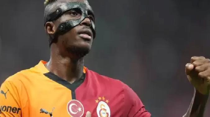 Victor Osimhen boş geçmiyor! 4 oldu…