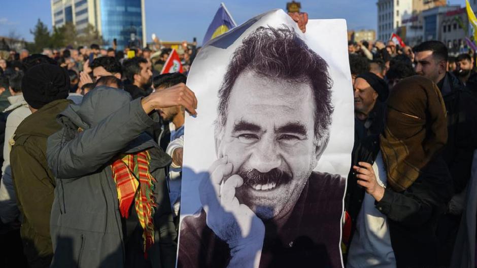 Öcalan’ın PKK’ya silah bırakma çağrısına ilk tepkiler