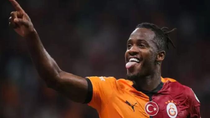 Süper Lig tarihine geçmişti! Michy Batshuayi’nin yeni takımı belli oldu