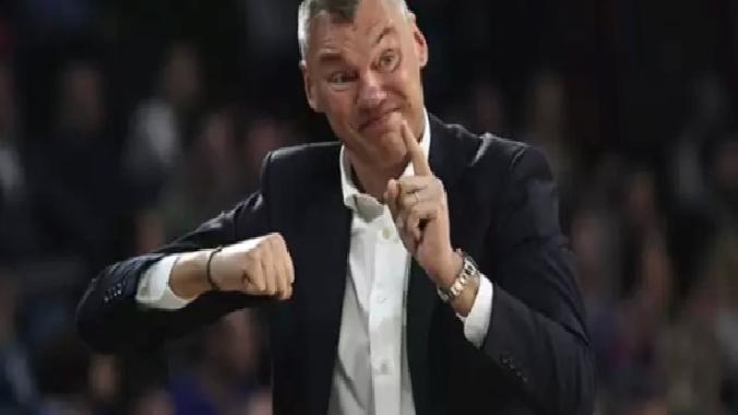Sarunas Jasikevicius: “Benim için güzel bir doğum günü hediyesi oldu”