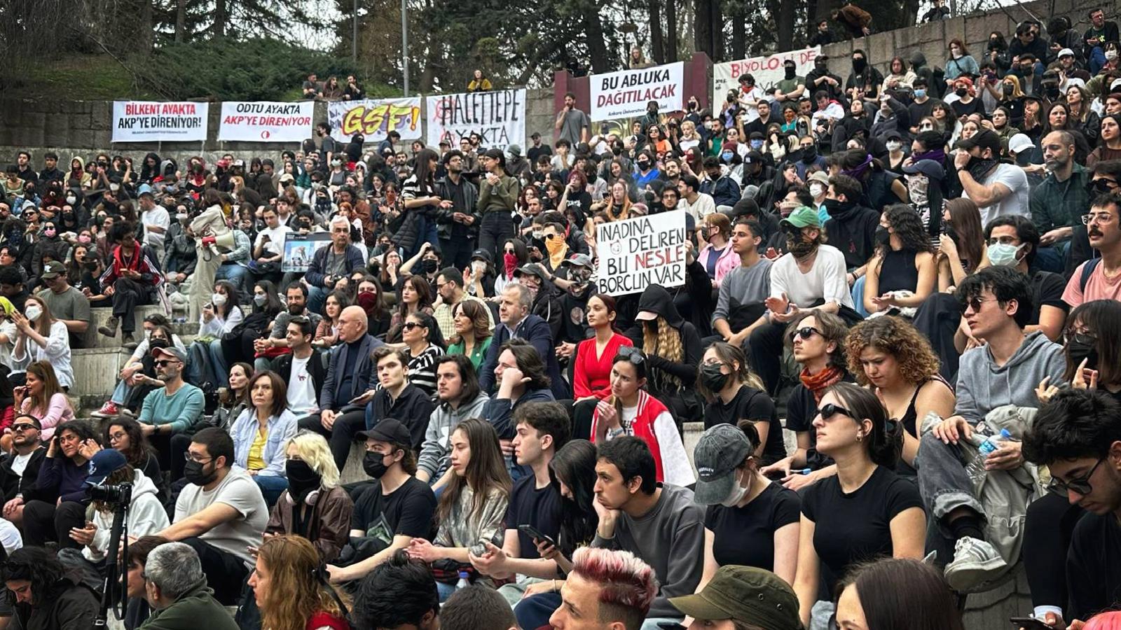Tutuklanan 19 yaşındaki Ögetürk’ün avukatı Can: Gençler, biat etmeden bir gelecek kuramayacaklarına inandırılmaya çalışılıyor