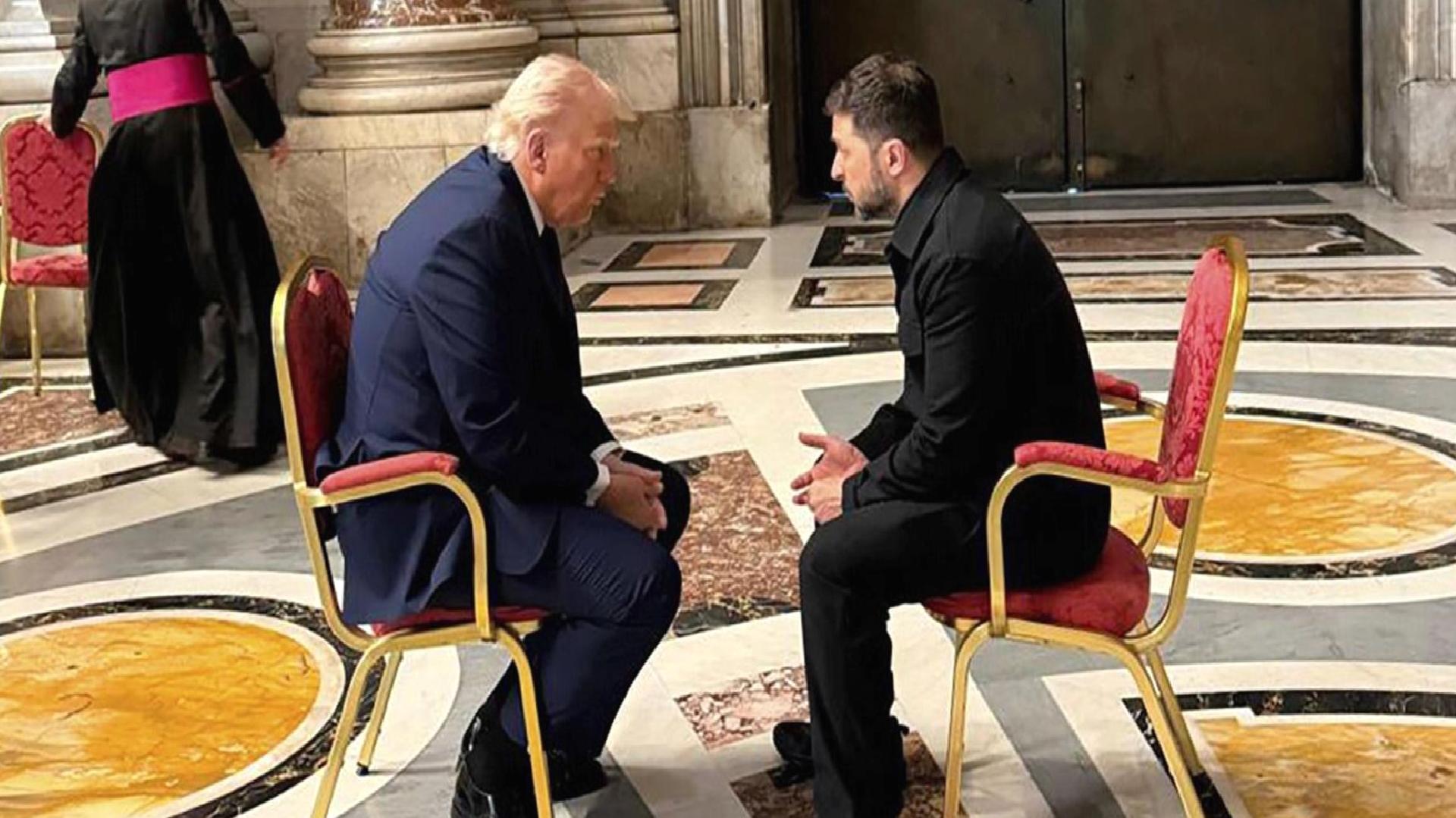 Beyaz Saray, Trump’ın Roma’da Zelenskiy ile görüştüğünü doğruladı