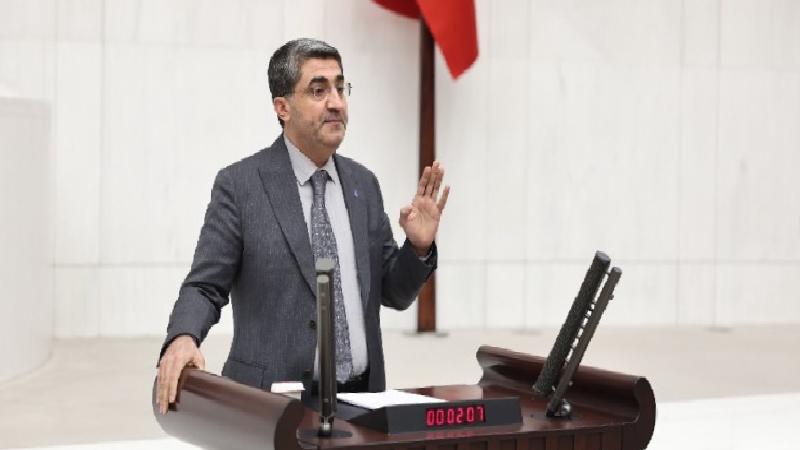 Deva Partili Ekmen: Siyasi tarih, kendi iktidarını sonsuz zanneden partiler ve liderlerle doludur