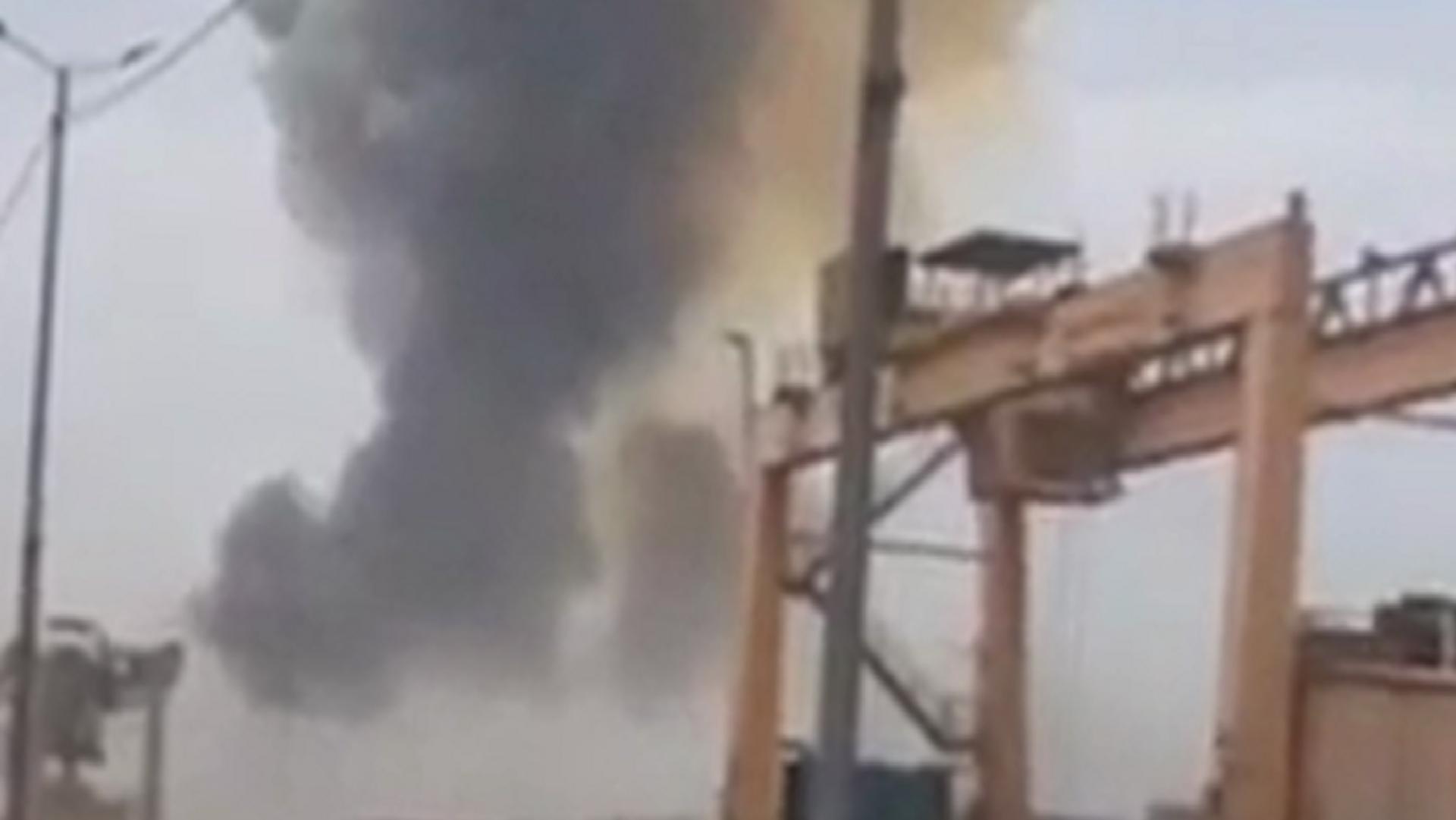 İran’daki Bender Abbas Limanı’nda şiddetli patlama: Yaralılar var, bölgeye giriş çıkışlar yasaklandı