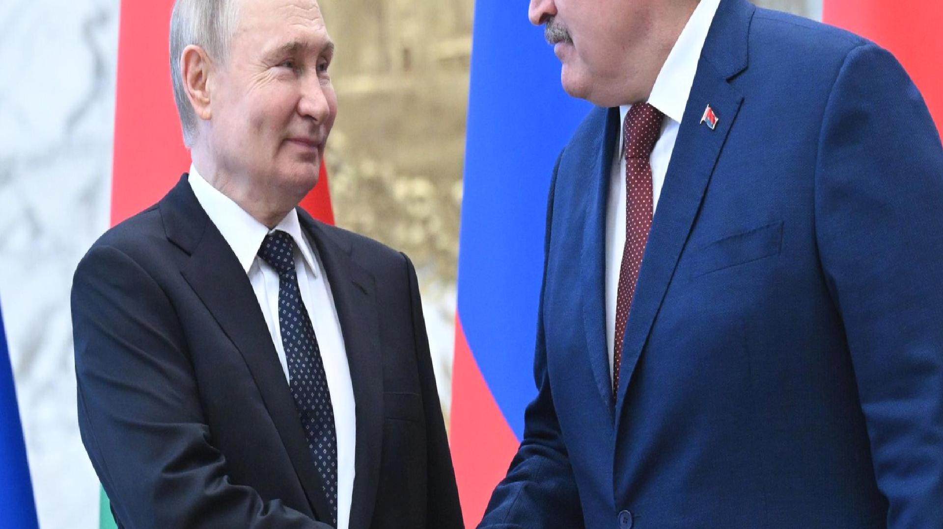 Putin ve Lukaşenko Volgograd’da bir araya geldi