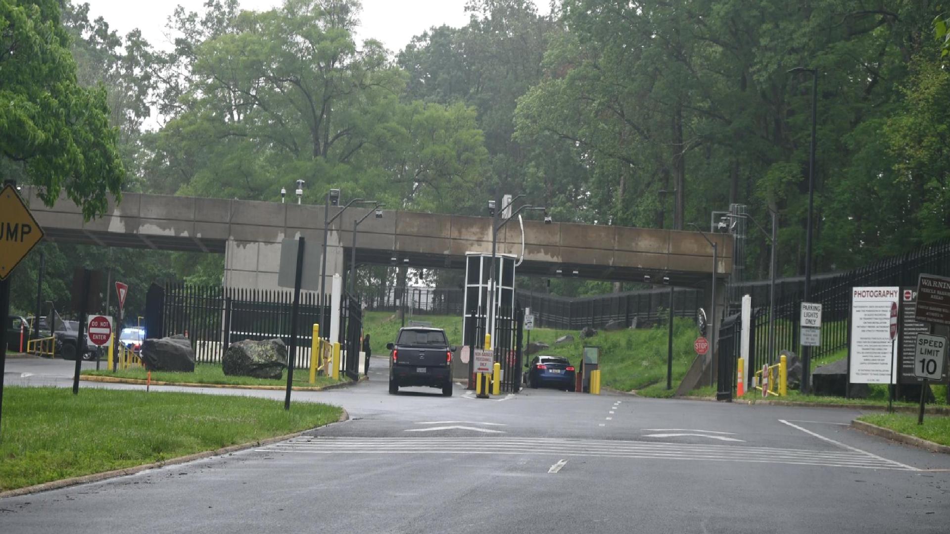 ABD’de CIA binası yakınındaki şüpheli kişi güvenlik görevlileri tarafından vuruldu