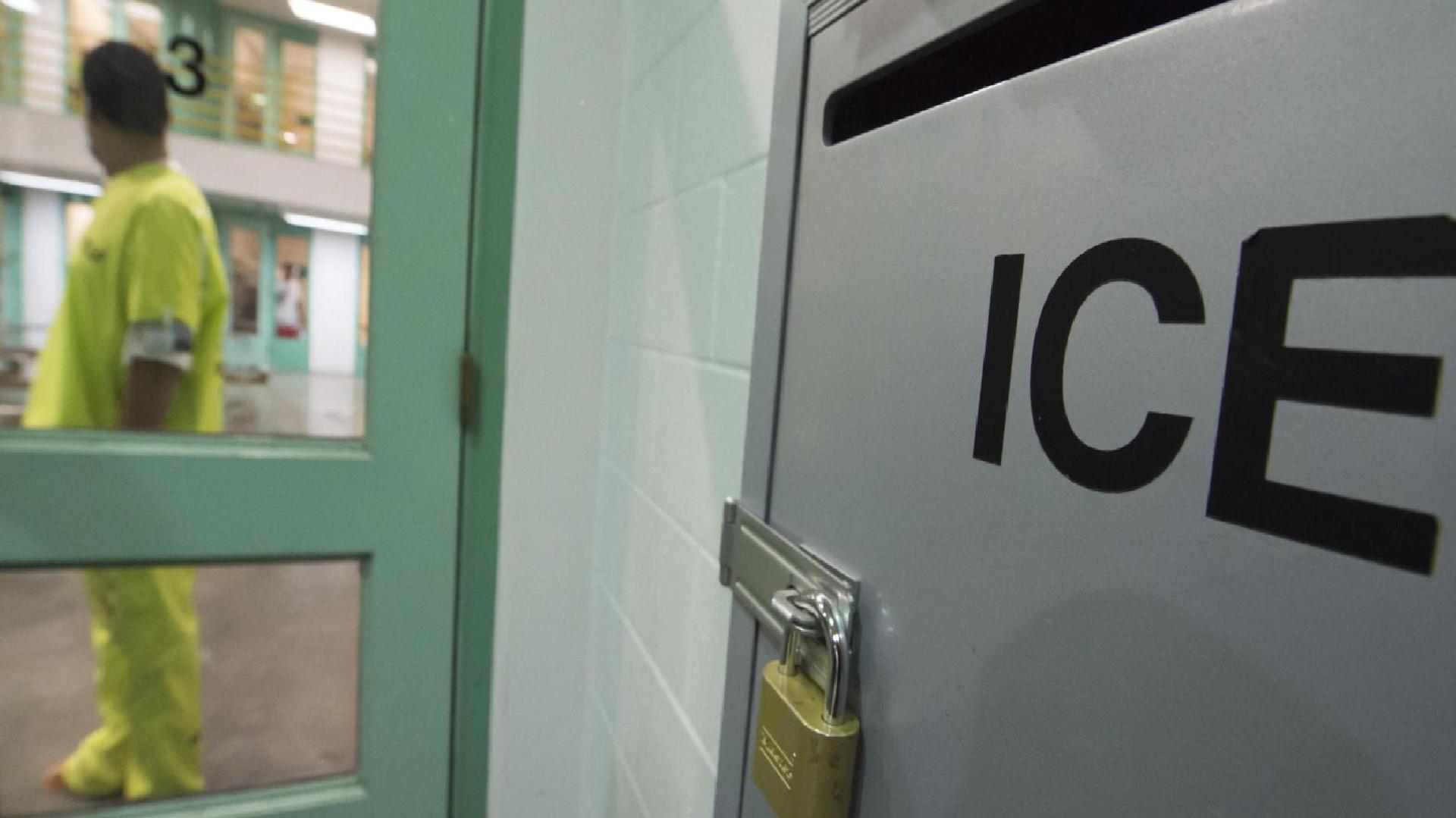 ABD’de göçmenlerin tutulduğu ICE merkezini denetlemek isteyen belediye başkanı gözaltına alındı
