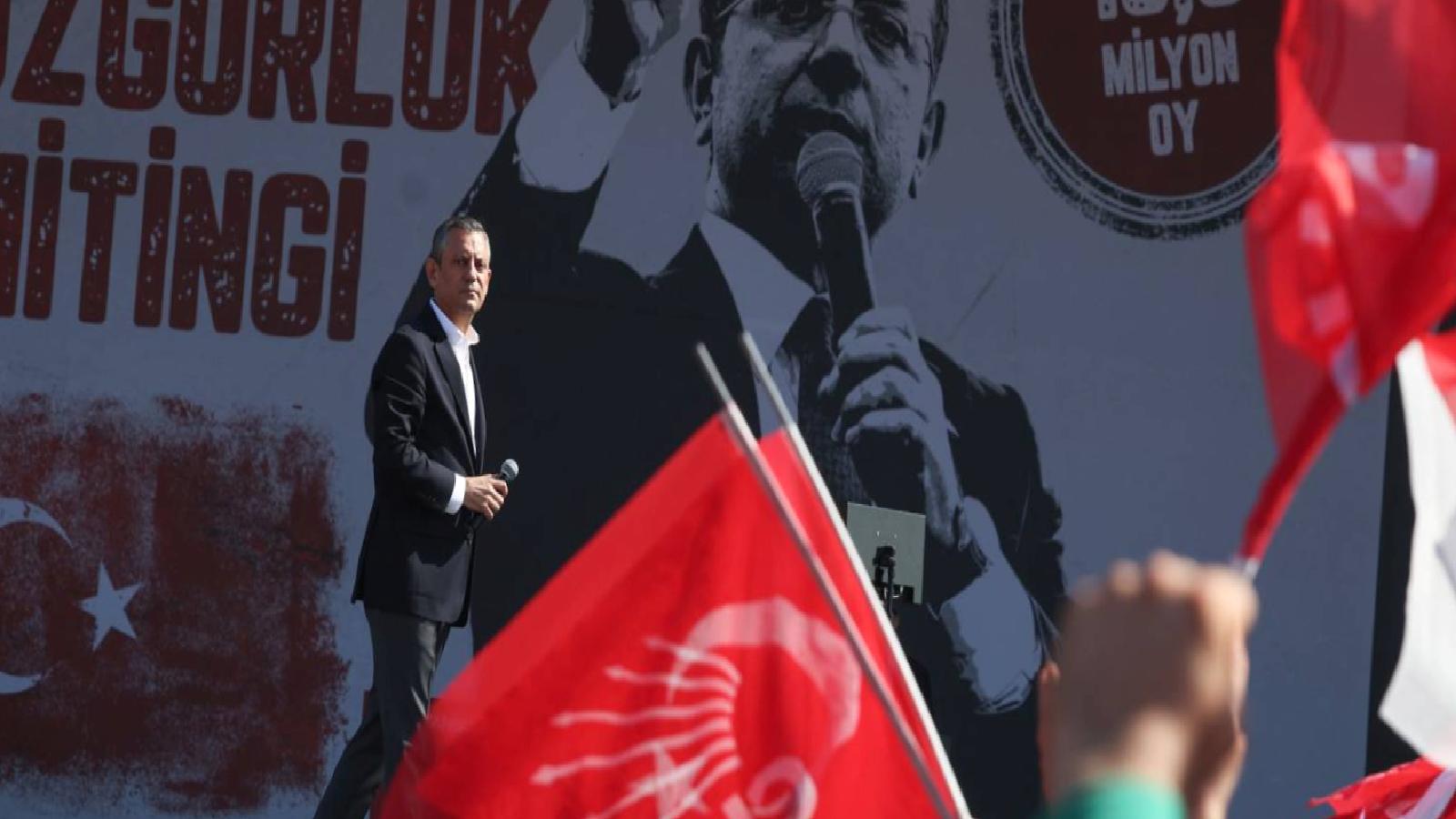 AKP’den CHP’nin “erken seçim” hamlesine yanıt: 2027 Kasım’a itiraz etmeyiz