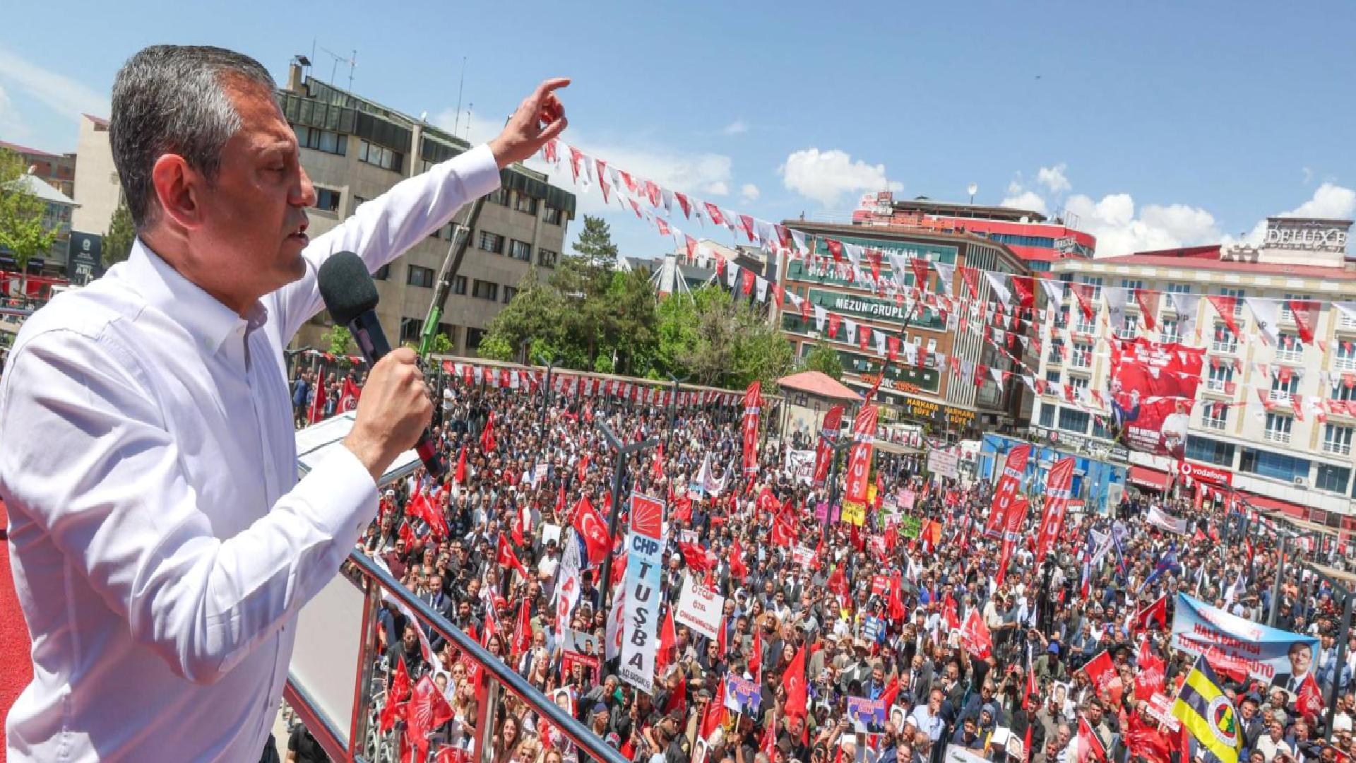 CHP’nin Bursa Mitingi’ne yönelik afiş asma talebi reddedildi