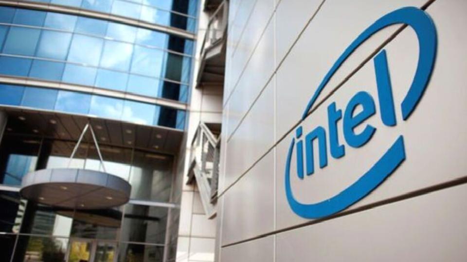 Intel’in Satış Başkanı Christoph Schell istifa etti