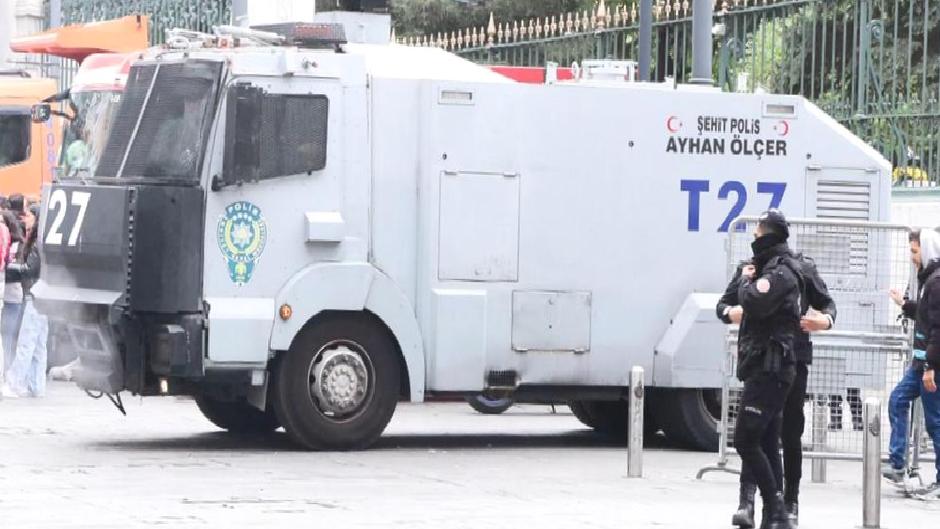 İstanbul’da 1 Mayıs: 400’den fazla kişi gözaltında