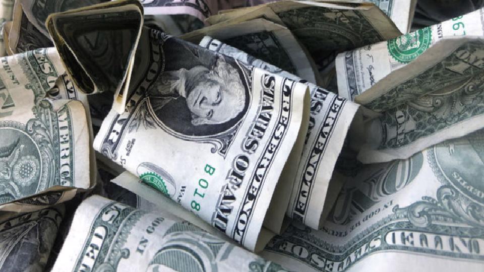 Kısa vadeli dış borç stoku Mart’ta geriledi