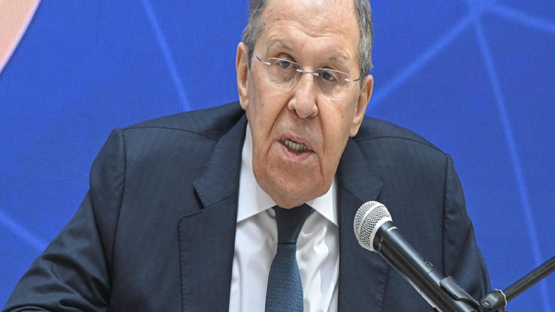 Lavrov: Ukrayna görüşmeleri başlamadan ateşkes olmayacak
