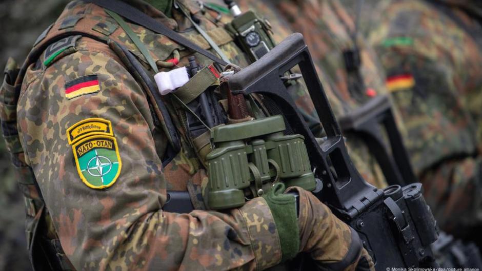 NATO’dan Almanya’ya 40 bin askerlik yeni talep