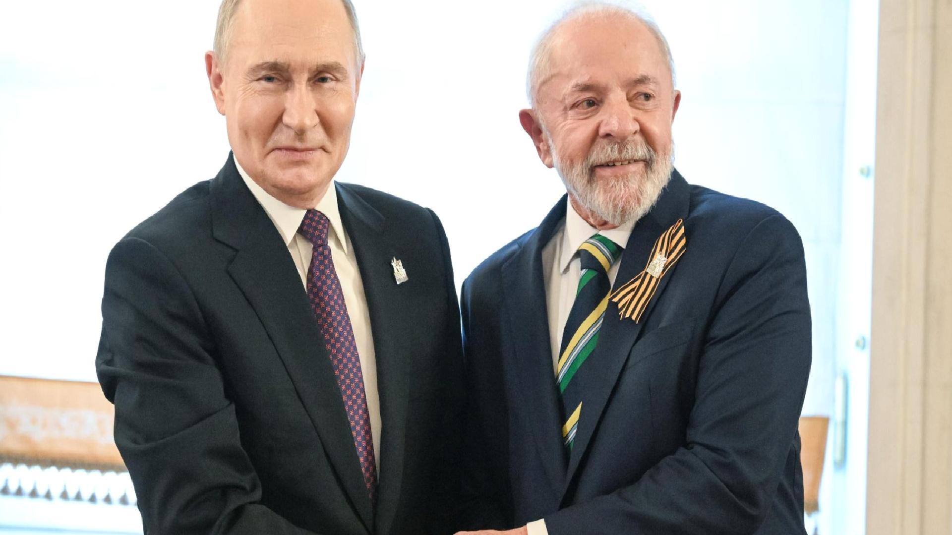 Putin, Brezilyalı mevkidaşı Lula da Silva ile görüşme gerçekleştirdi