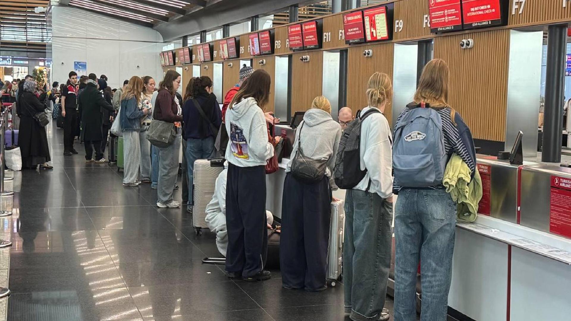 Uçak bileti alanlar dikkat: 7 eşya bagaja verilemeyecek