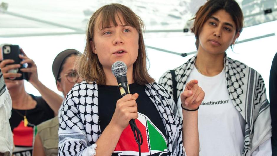 Greta Thunberg İsrail’den sınır dışı edildi