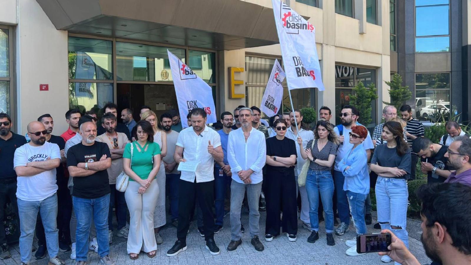 KRT çalışanları iş bıraktı, nöbet eylemine başladı | Hak olan işsizlik sigortası için kademeli işten çıkarma teklifi