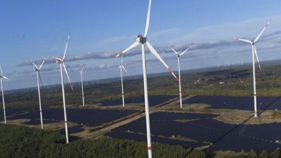 Küresel enerji yatırımlarının rekor seviyeye ulaşması bekleniyor