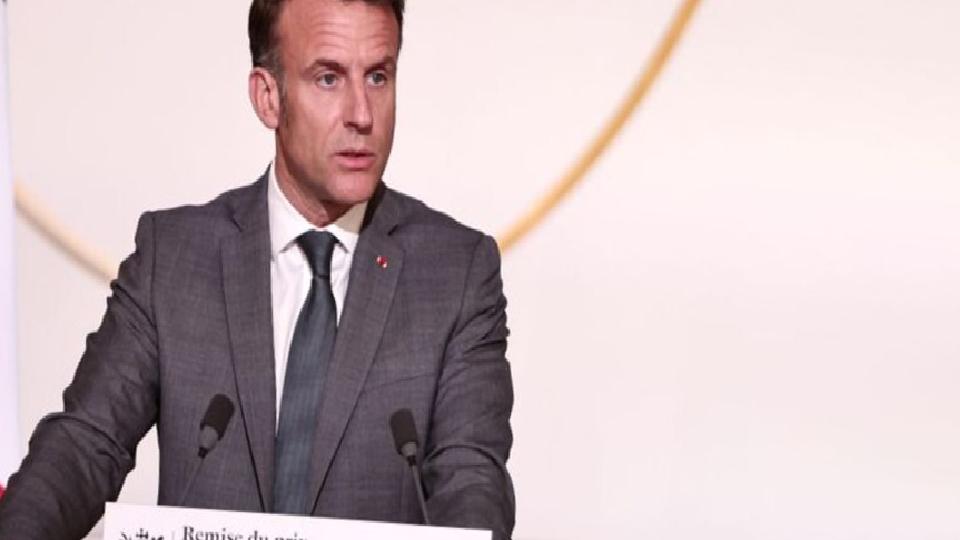 Macron: İran nükleer silah edinmemeli, güvence vermeli