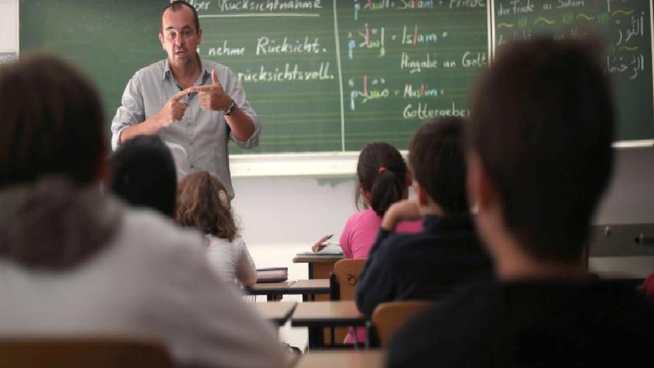 Almanya’da eğitimcilerden İslam dersi talebi