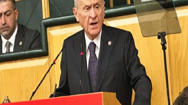 Bahçeli’nin “Cumhurbaşkanı’nın Kürt ve Alevi yardımcıları olsun” dediği iddiasına danışmanından açıklama: “Öcalan’ı öneriyor” diyecek kadar alçaldılar
