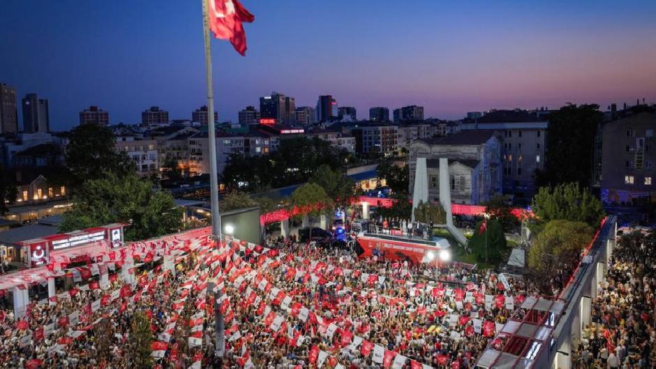 Bakırköy mitingi sonrasında TİP’e operasyon
