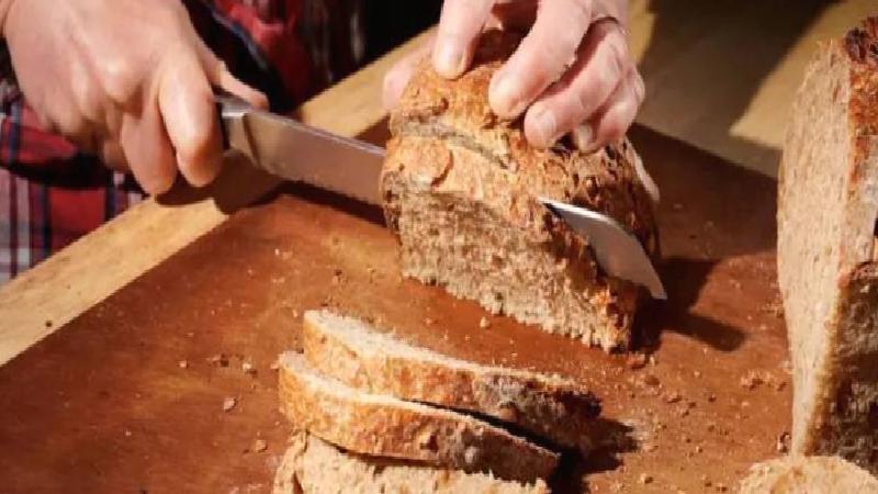 En sağlıklı ekmek hangisi ve ekmek alırken nelere dikkat etmeliyiz?