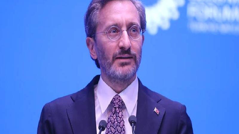 Ertuğrul Özkök: Eski Dezenformasyon Müdürüne ChatGPT; yeni İnsan Hakları Müdürüne ben cevap veriyorum